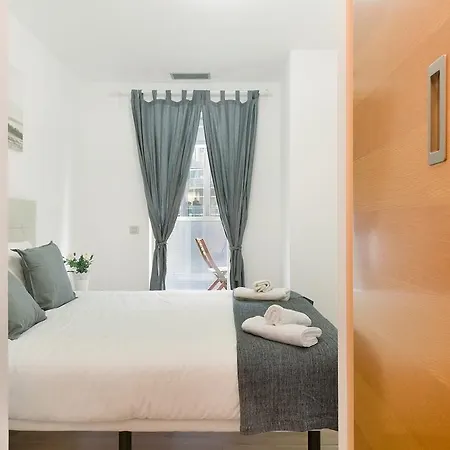 Centric Aprtment Gran Via 2 * إل برات ذي يوبريغات